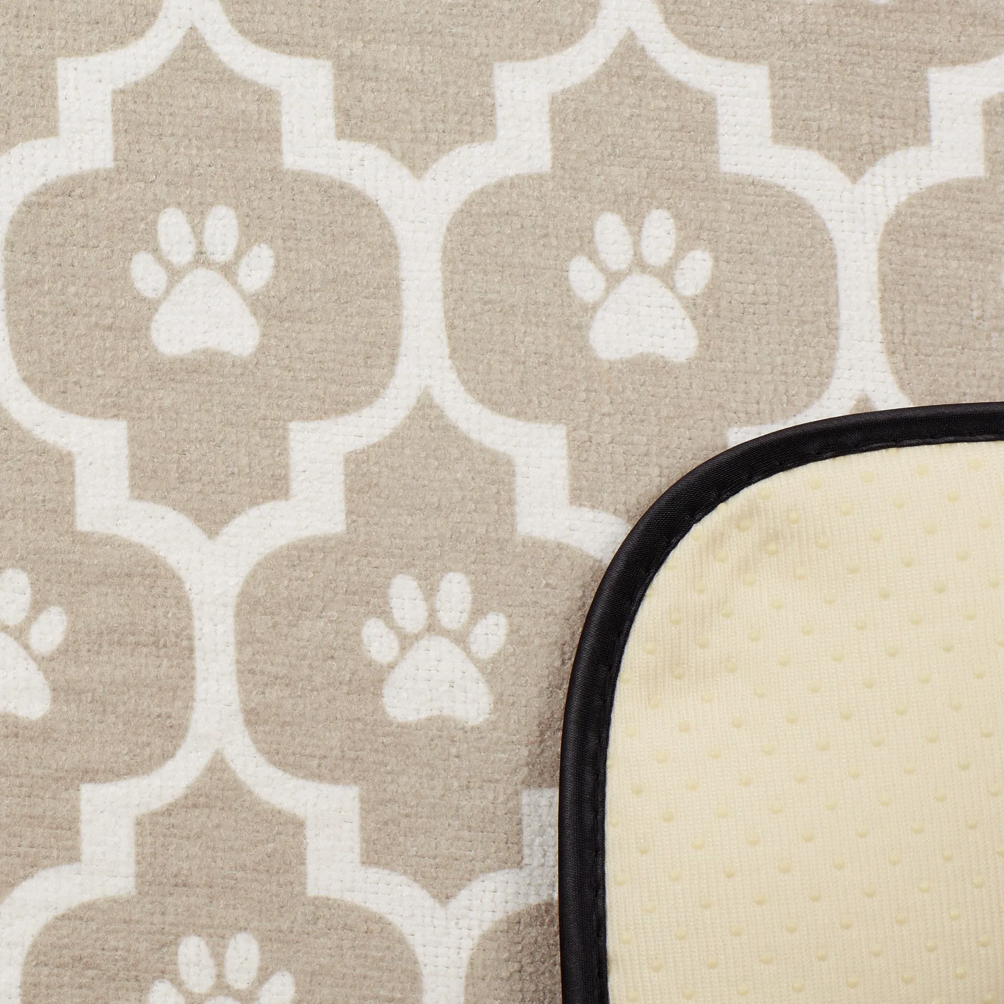 Stone/Off White Lattice Paw Pet Mat