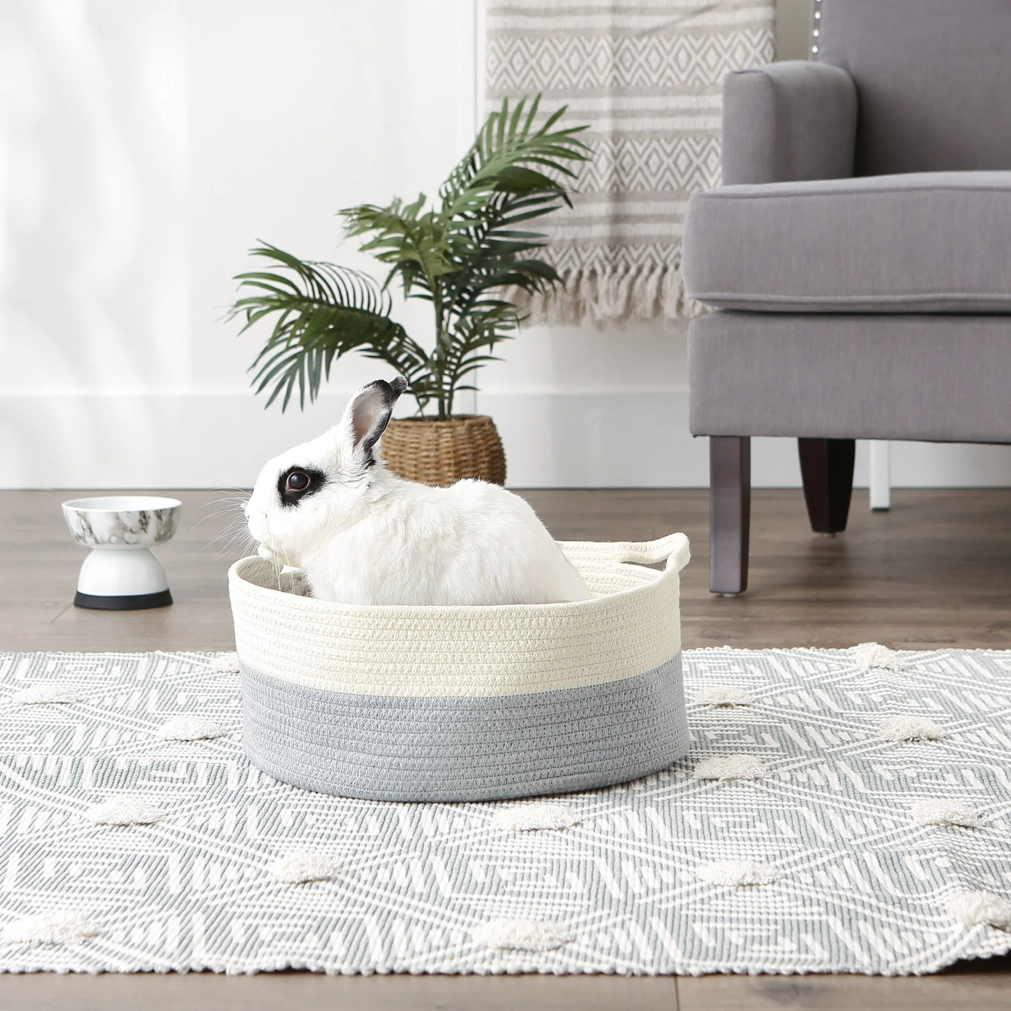 White & Gray Cotton Rope Cat Ears Pet Basket