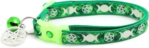 Wicca Cat Collar with Occult Charm & Bell | Witchs Familiar Cat Collar | Witch Kitten Collar Charms | Glow in The Dark | Safety Breakaway Collar (Large(10lbs & Up), Emerald)